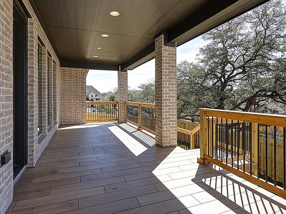 5th image of 310 Barton Creek