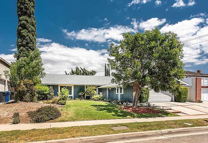 1st image of 2410 N Justin Ave