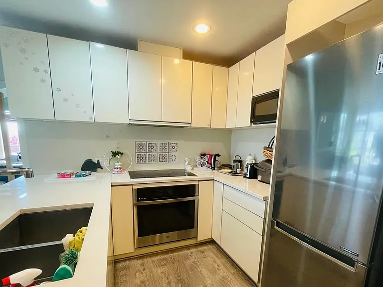 5983 Gray Ave — Photo 1