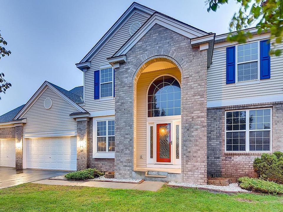 1st image of 927 Earley Lake Pl