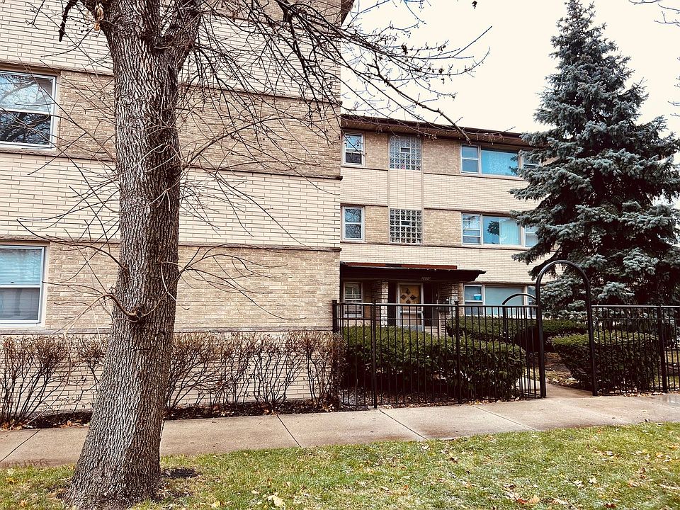 1st image of 2600 N Austin Ave APT 3W