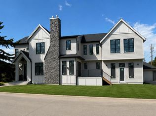 4612 S Grove Hill Rd SW, Calgary, AB T3E4G1