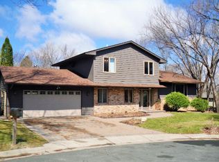 2601 Granger Ln, Mound, MN 55364