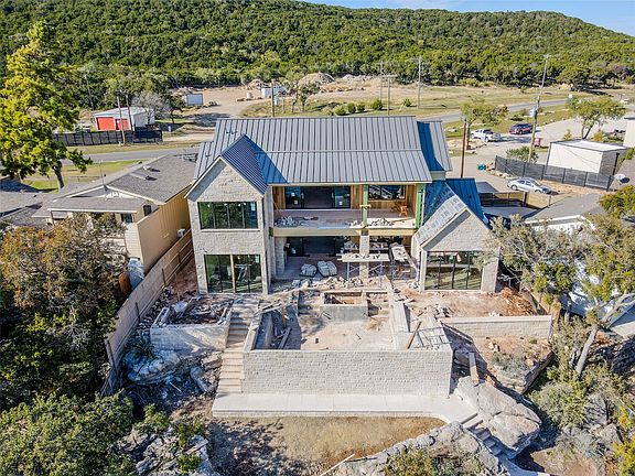 5th image of 3061 Park Rd #36