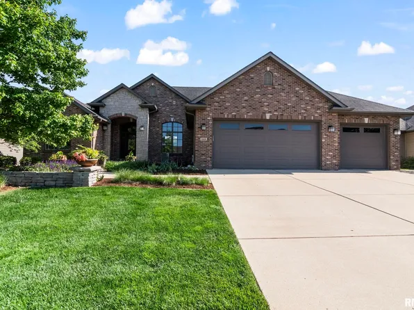 2408 Wimbledon Pl, Springfield, IL 62704