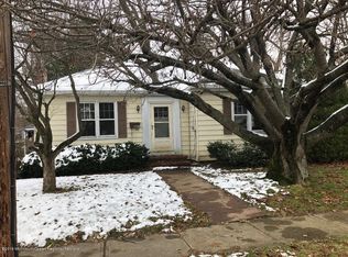 80 Applegate St, Red Bank, NJ 07701