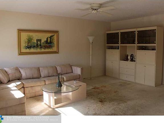 5th image of 3106 Newport Cres #U