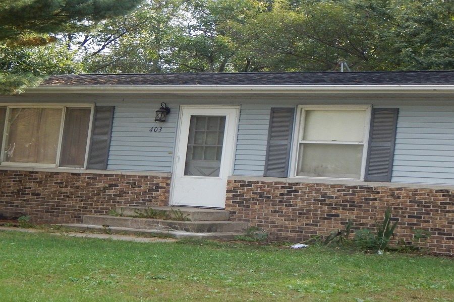 2nd image of 403 Terrace Dr