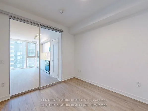 357 King St W, Toronto, ON