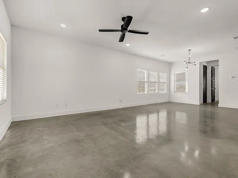 3013 Alpha Wolf Ct — Photo 8