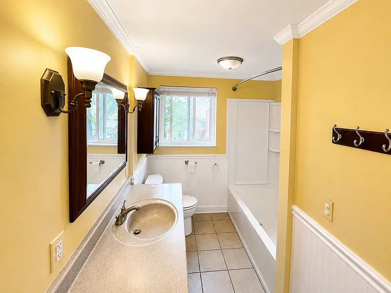 2382 Newbedford Dr — Photo 13