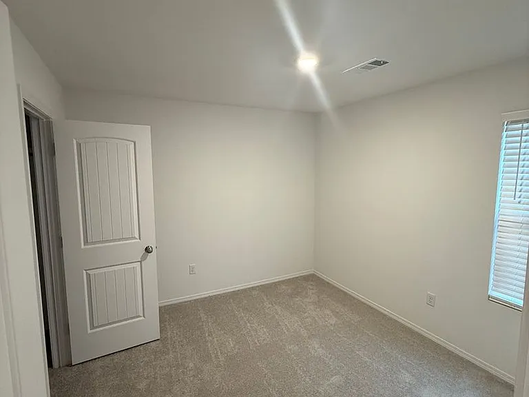88 Farmhouse Cir — Photo 8