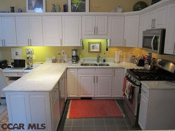 3rd image of 357 Oakwood Ave