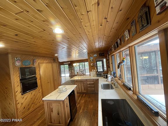 5th image of 502 Canoebrook Dr