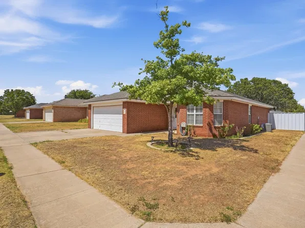 1802 76th St, Lubbock, TX 79423