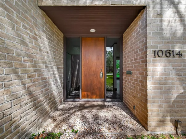 10614 Fairlane Dr, Houston, TX 77024