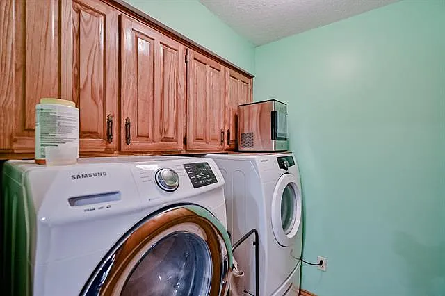 6340 Grauton Dr — Photo 84