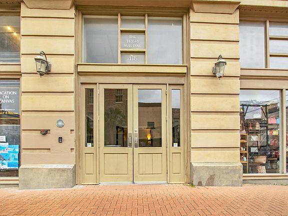 3rd image of 415 Kempner St