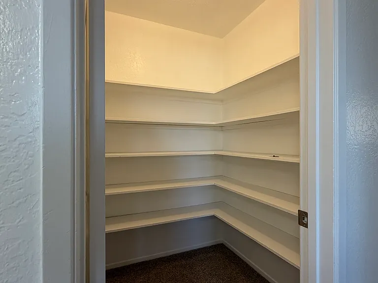 2514 E Andrews Ave #204 — Photo 19