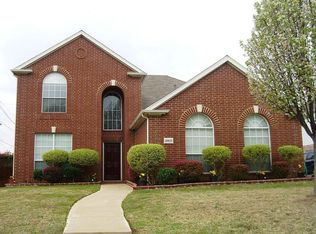 6925 Twin Ponds Dr, Plano, TX 75074