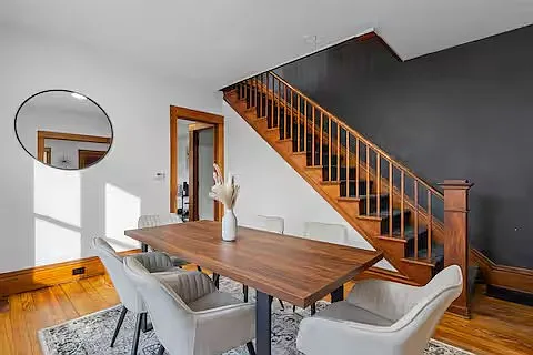 109 Carrier St NE — Photo 5