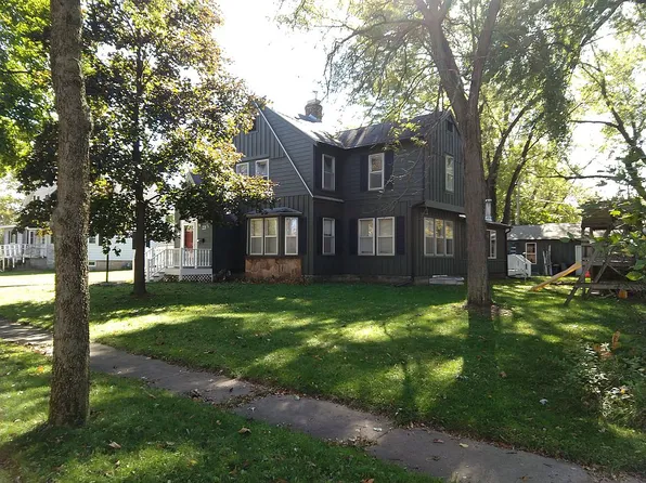 221 Alexander Ave, Port Edwards, WI 54469