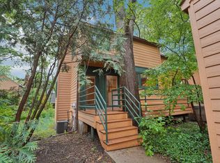 303 Glenthistle Ct, Madison, WI 53705