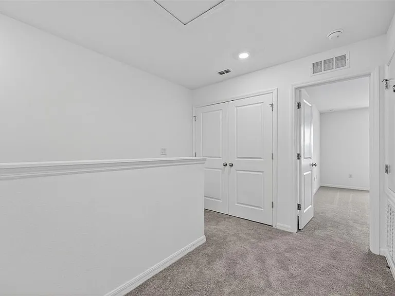 10761 Eclipse St — Photo 21