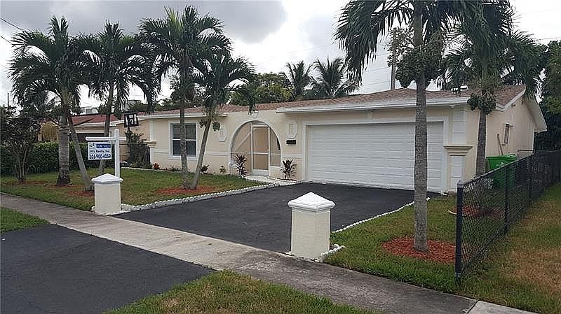 1st image of 8210 NW 20th Ct