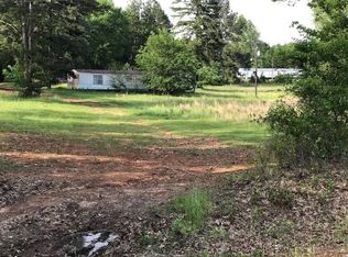 3393 Calloway Rd, Marshall, TX 75670