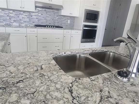 5th image of 9754 SW 103rd Ave