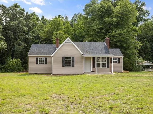 2380 Holiday Loop, Reidsville, NC 27320