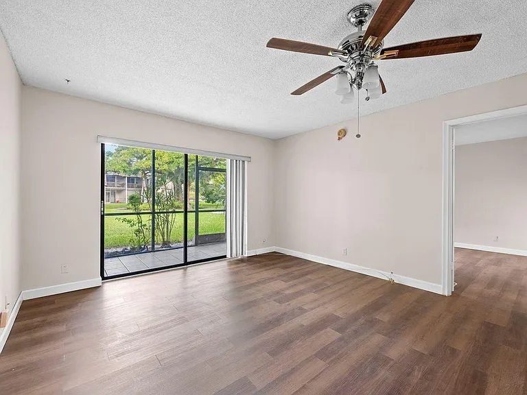 3101 Oakland Shores Dr #H108 — Photo 15