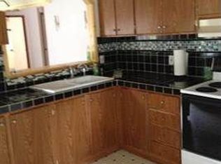 115 Rabbit Ln, Palenville, NY 12463