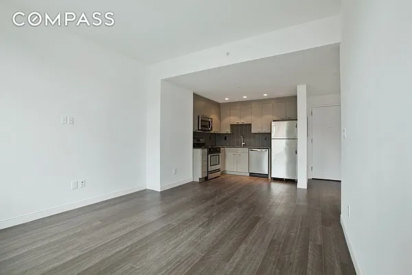 Rented by Compass | media 23