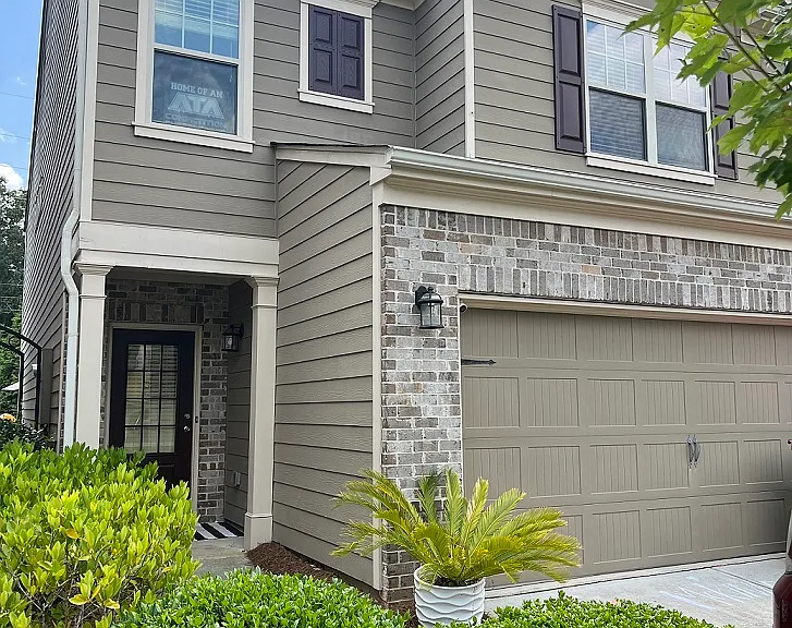 Exterior - Lawn Maintenance included