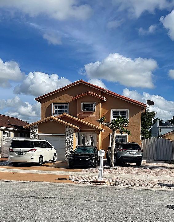 2nd image of 14624 SW 101st St