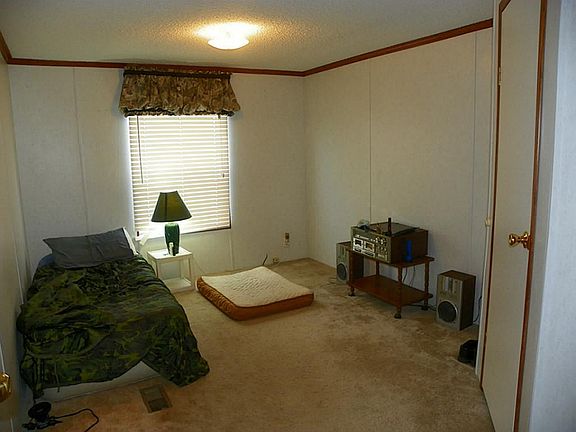 5th image of 1849 Kayleen Ln