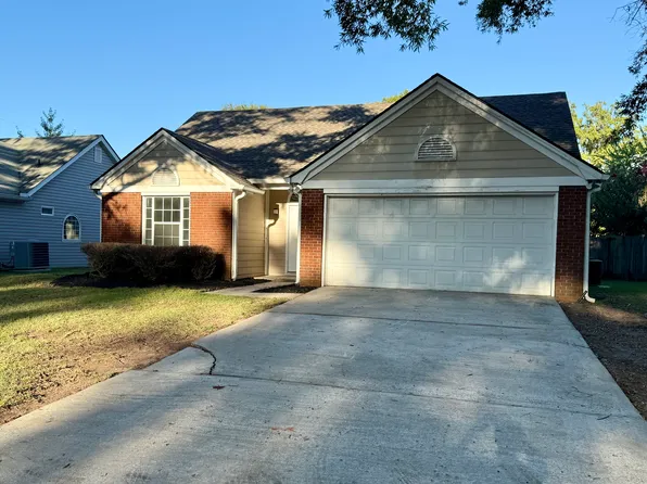 106 Saint Johns Way, Warner Robins, GA 31093