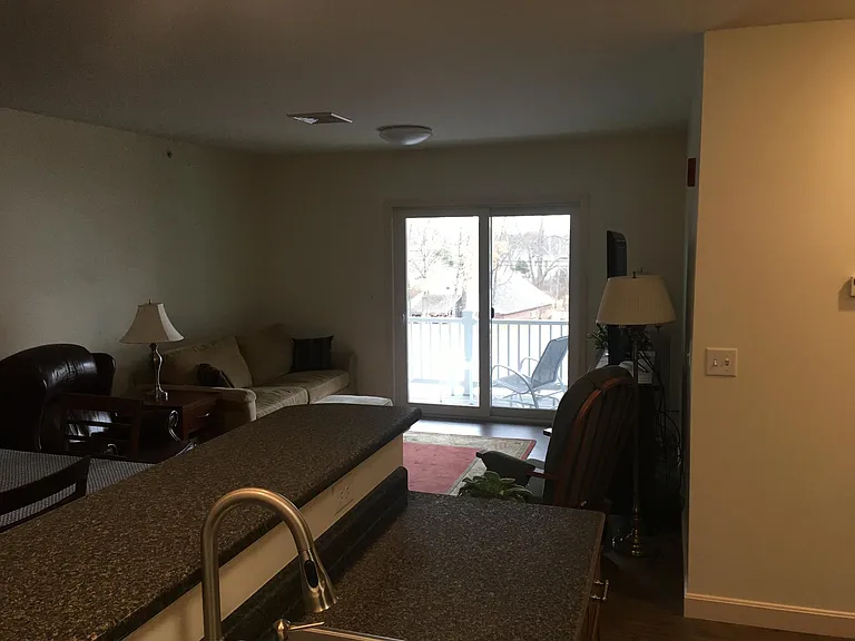 244 Main St #102 — Photo 4