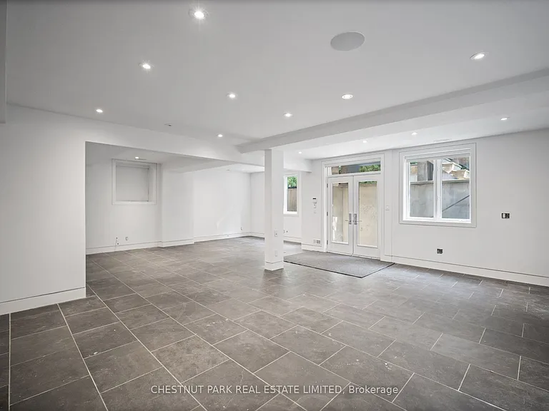 99 Crescent Rd — Photo 36