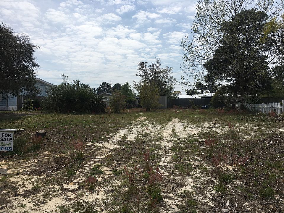 1st image of 626 Malaga Pl