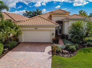 7868 Martino Cir, Naples, FL 34112