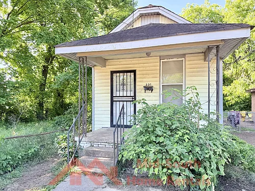 331 W Dison Ave Photo 1