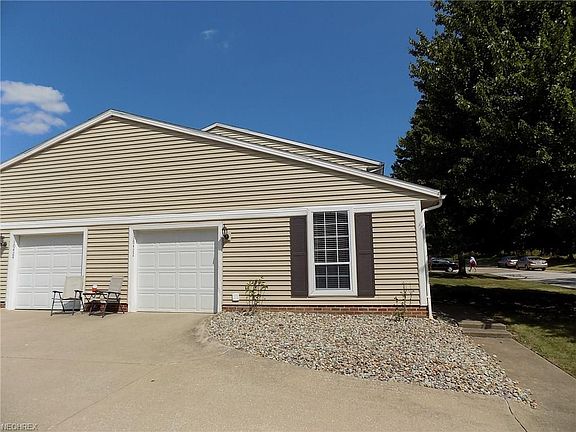 3rd image of 10422 Independence Dr #22B