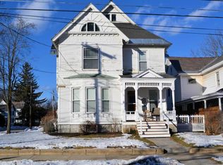 16 May St, Glens Falls, NY 12801