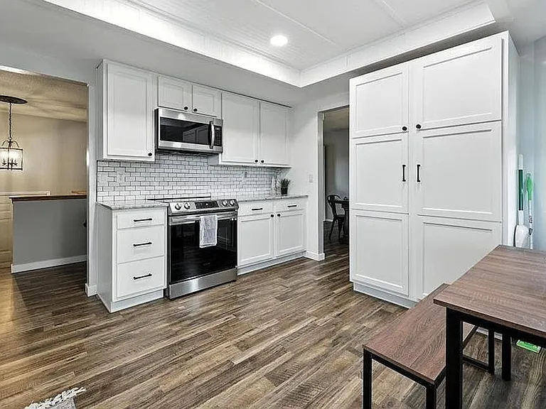 1538 W Owen Cir — Photo 8