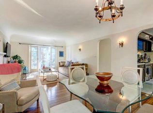 946 9th St APT D, Santa Monica, CA 90403