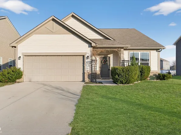 1849 Turning Leaf Dr, Franklin, IN 46131