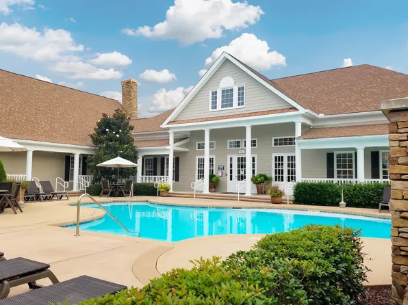 The Regent Apartment Homes